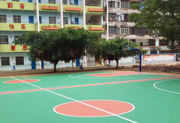 學(xué)校運動場案例